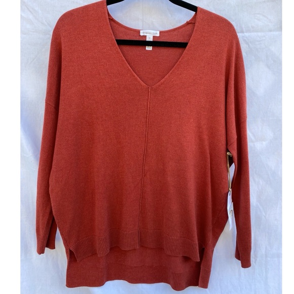 Leith Oversized V-neck Rust Sweater - Picture 5 of 10